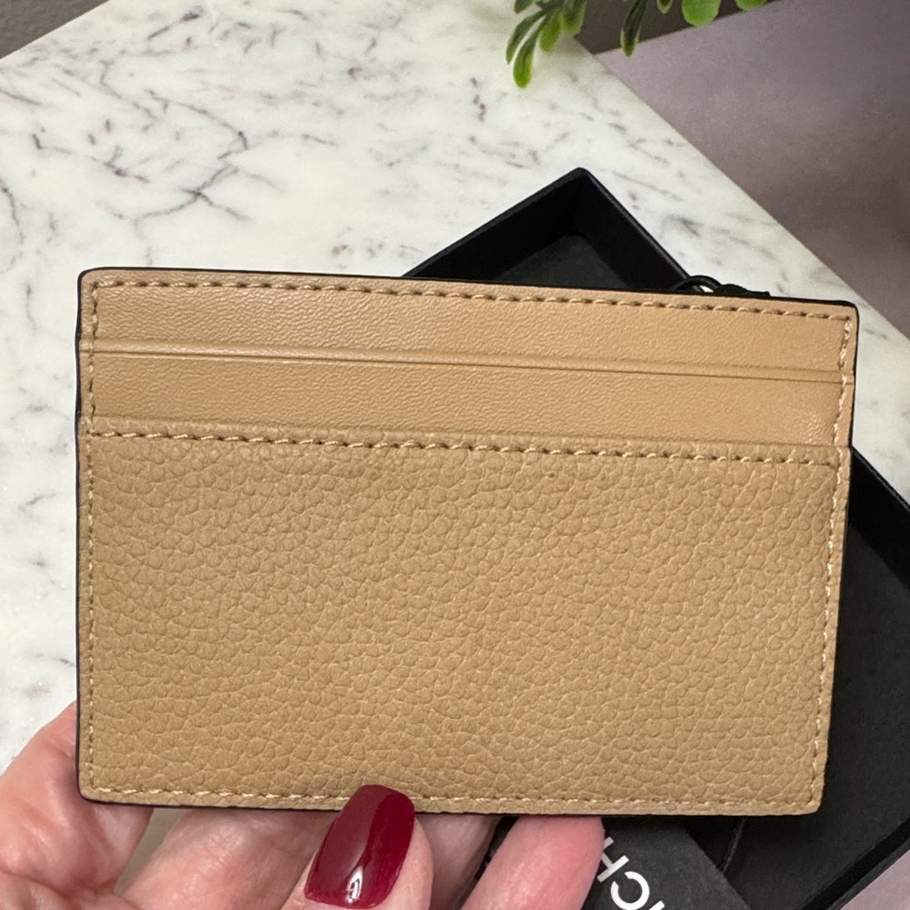 Michael Kors Malone Camel - Tan  Card Holder NIB - Picture 6 of 6